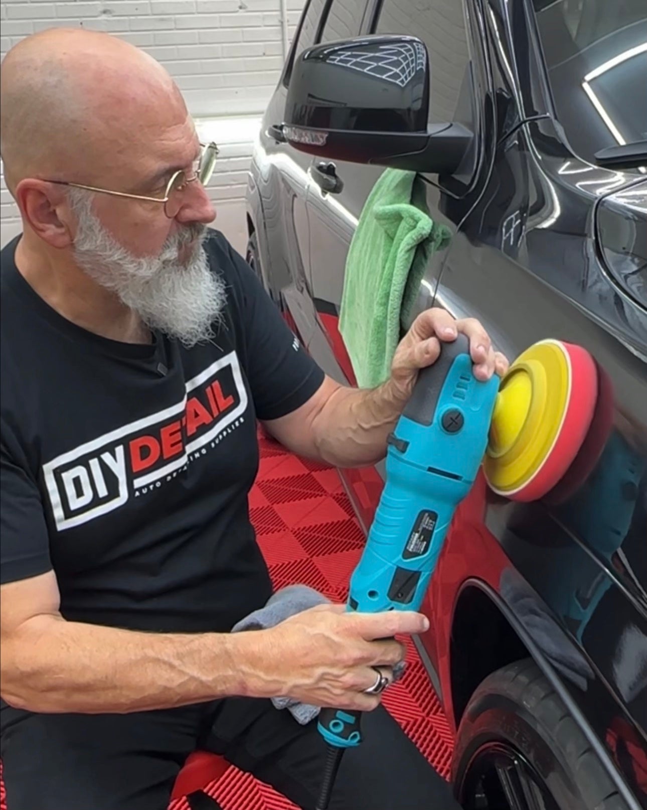 Buffing & Paint Correction – DIY Detail